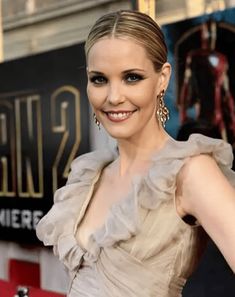 Leslie Knipfing: Inspiring Life, Family, and Charity Work